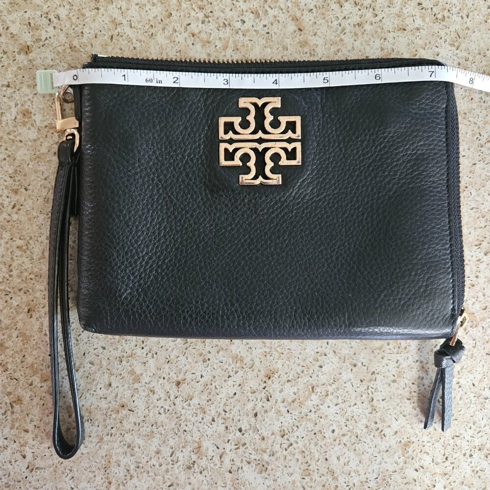 TORY BURCH Britten Black Large Zip Pouch/Wristlet - Picture 4 of 6